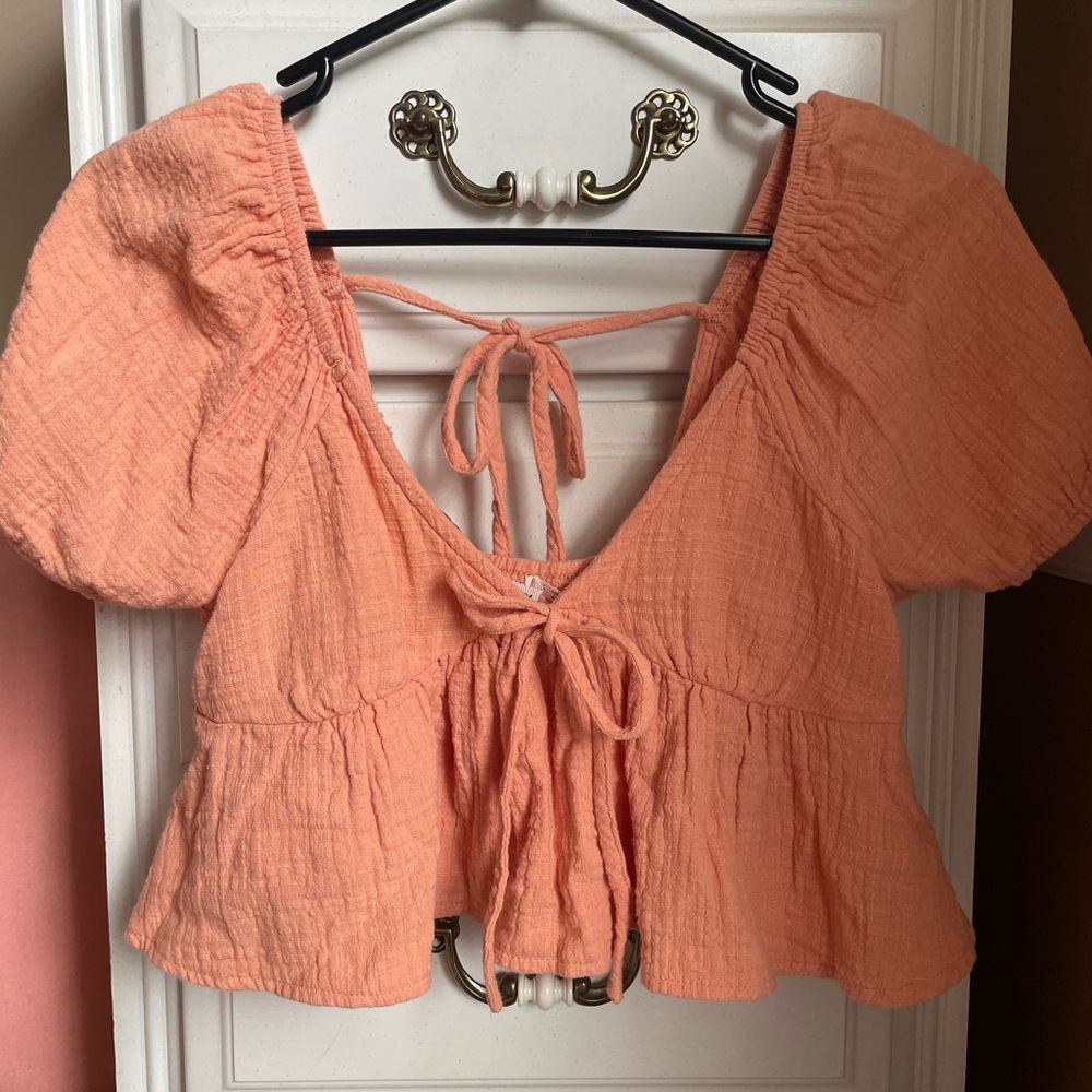 Peach Tie-Front Puff Sleeve Linen Crop Top